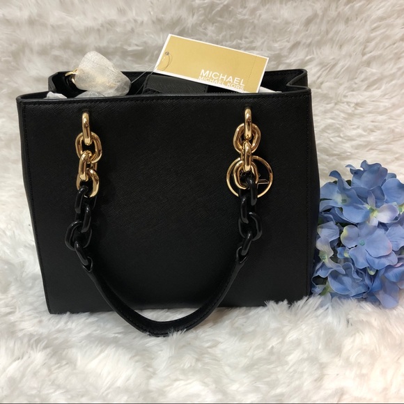 Michael Kors Handbags - Michael Kors Convertible Satchel